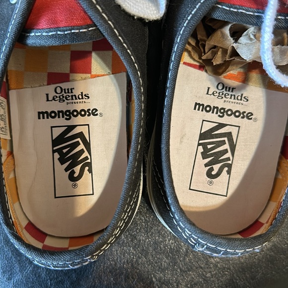 Mongoose Vans - Picture 4 of 7